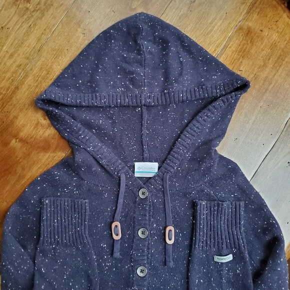 Columbia Sportswear Lightweight Hoodie Sweater - Picture 4 of 6